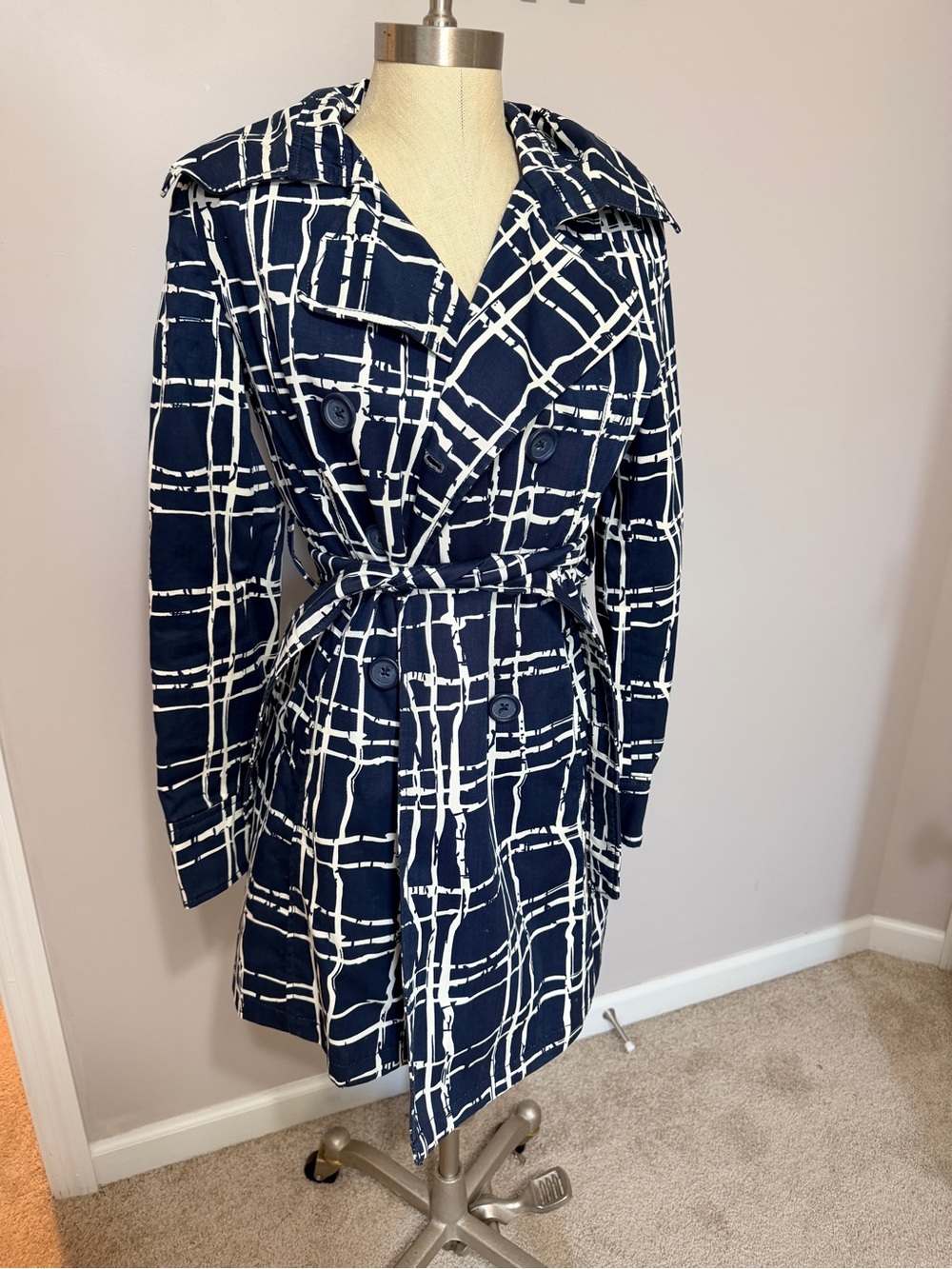 Merona Navy and White Patterned Long-Sleeve Tie-Waist Trench Coat